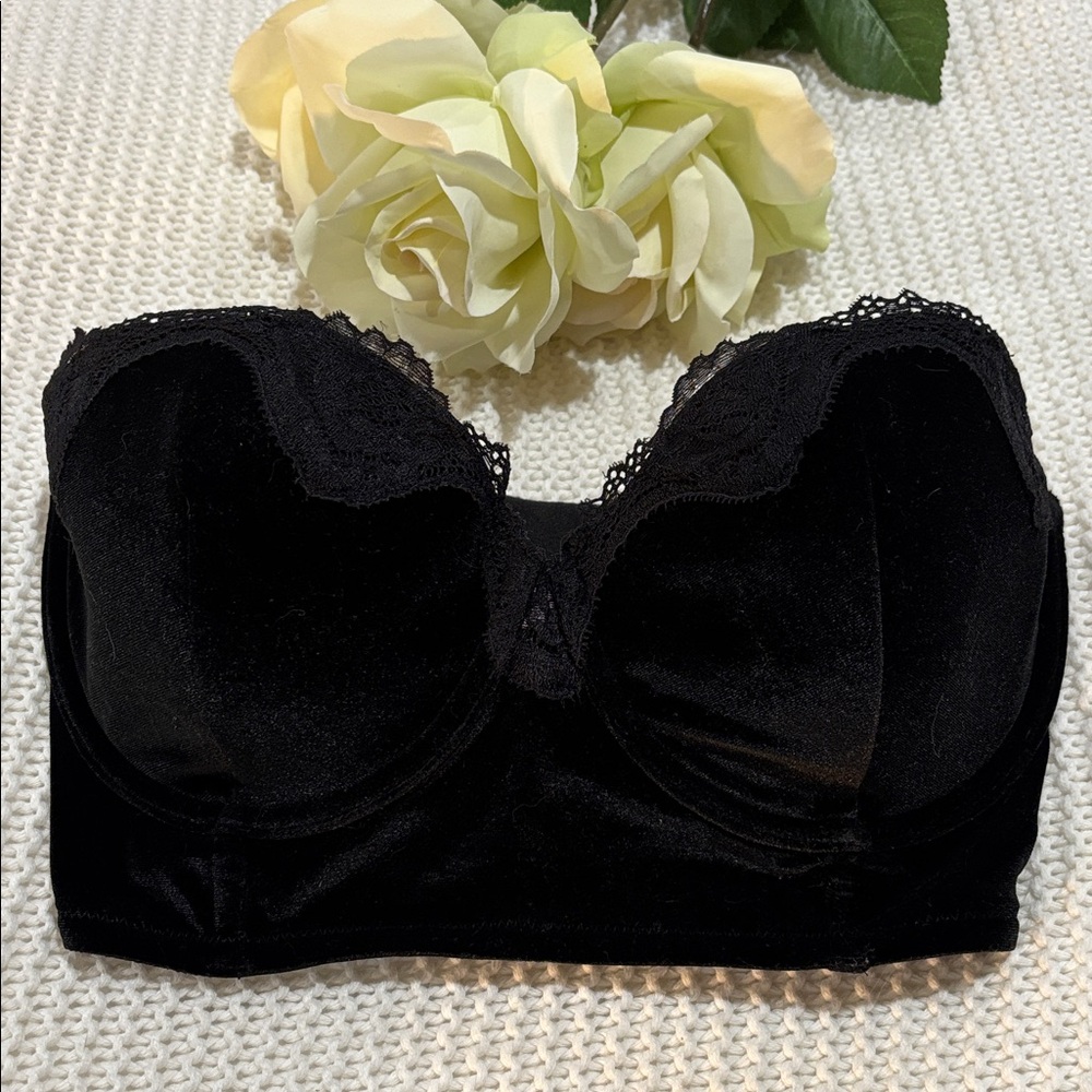 Victoria's Secret Black Velvet Bustier Bra